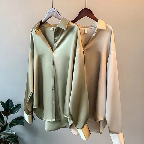 Adelina | Satijnen blouse voor dames