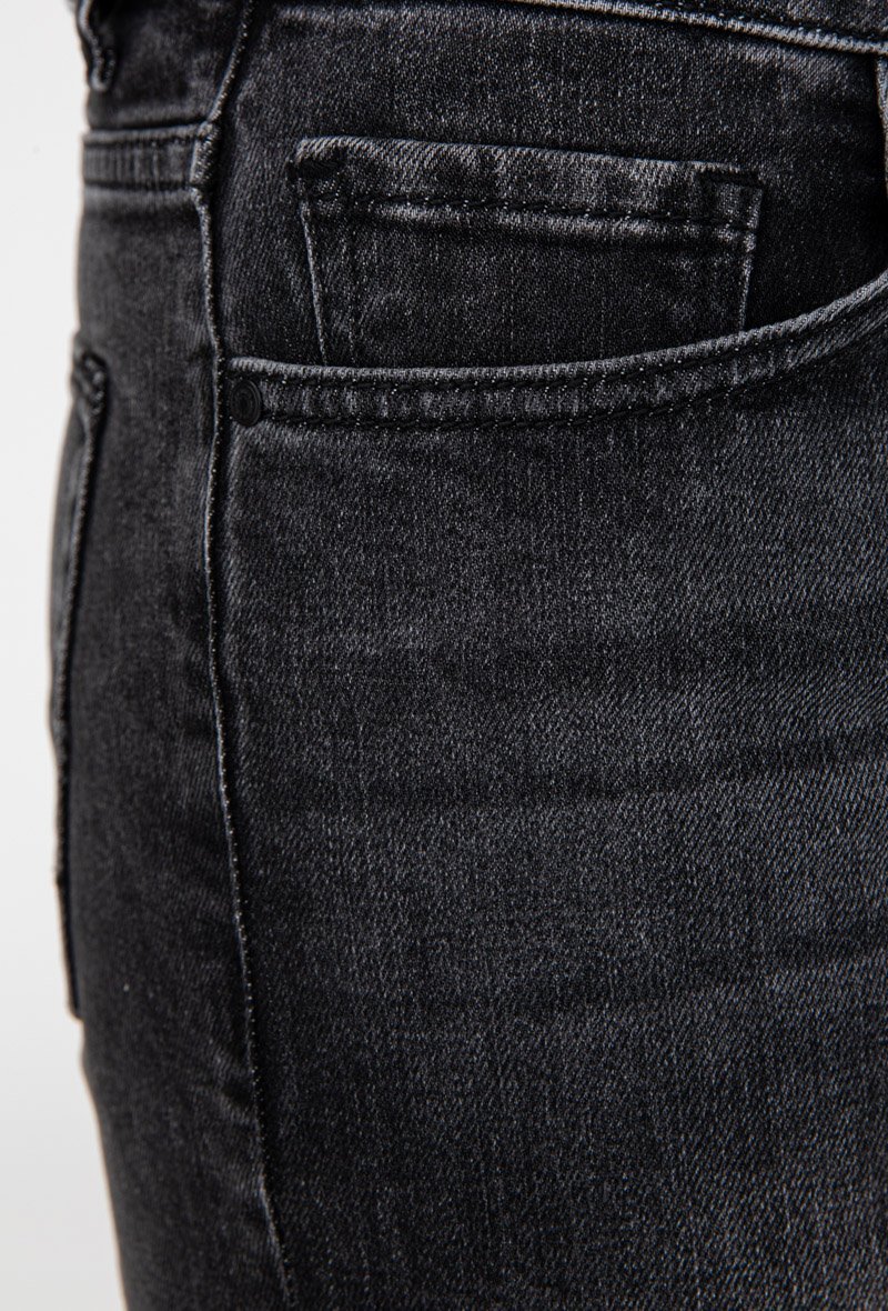 Basic denimshort - Afbeelding 2