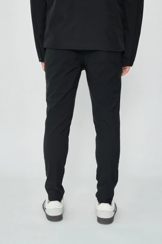 Effen chinobroek met rits