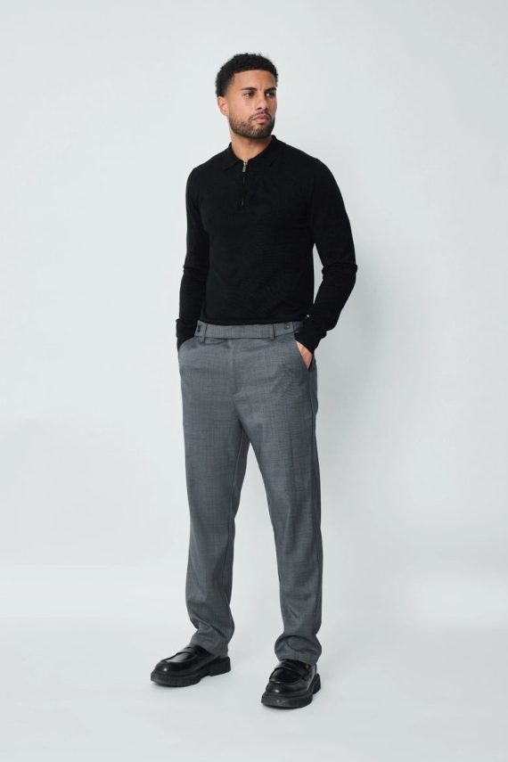 Broek met dubbele knopen