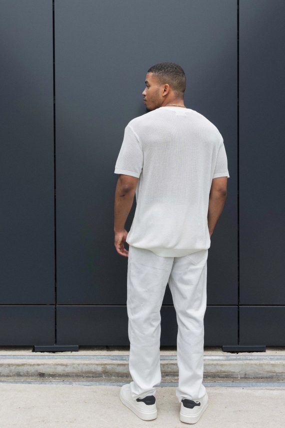 Plain short-sleeved knit T-shirt