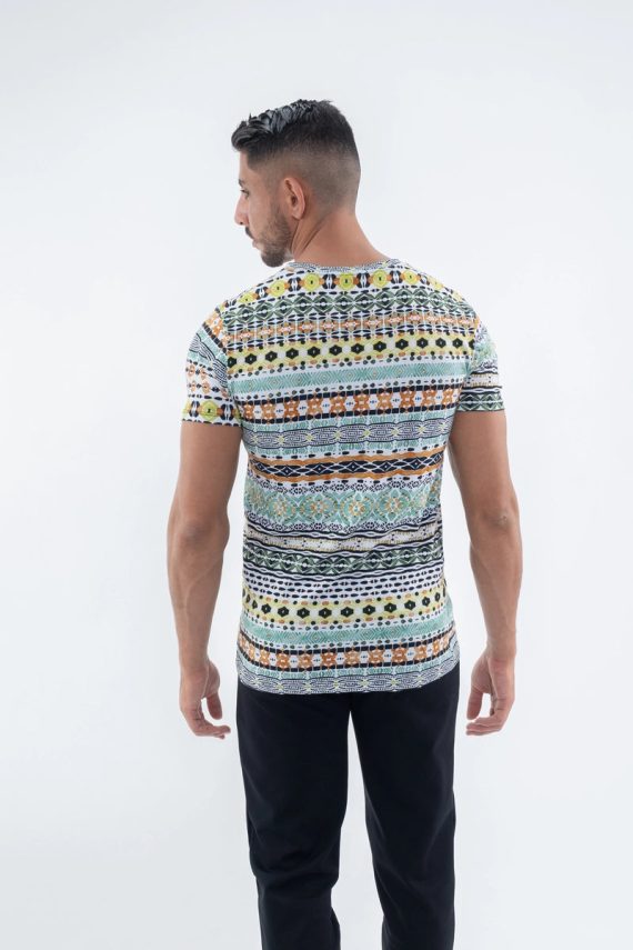 Kleurrijk T-shirt met patroon